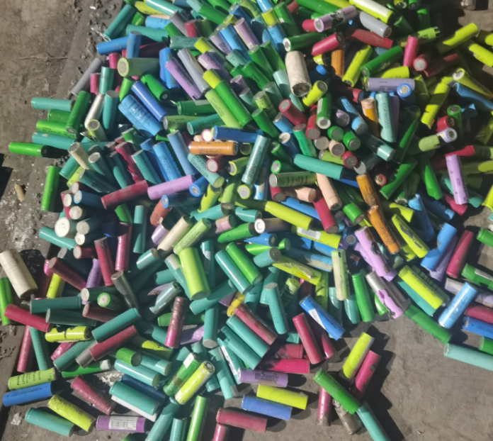廢舊鋰離子電池處理利器：揭秘裂解爐的熱解原理，河南西德機械設備