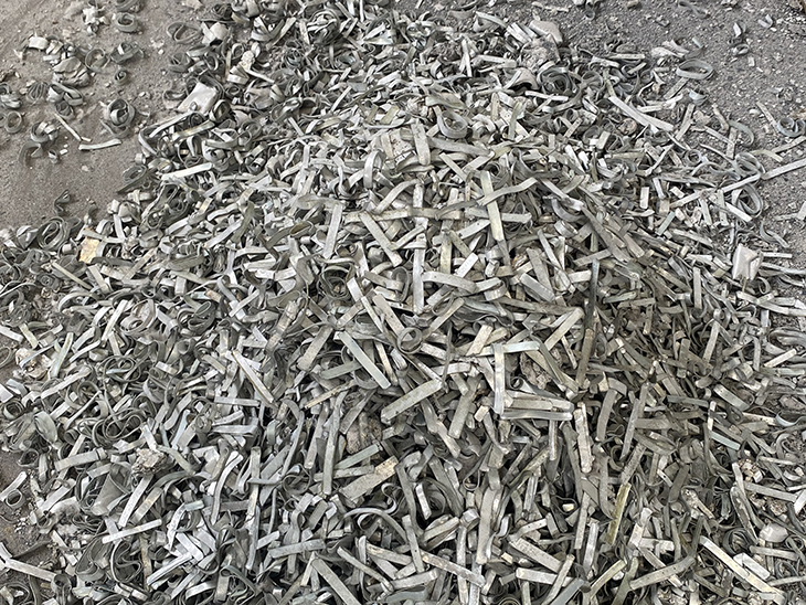 連續式炭化爐創新應用：高效熱解鋁基板，實現樹脂分離與鋁料凈化
